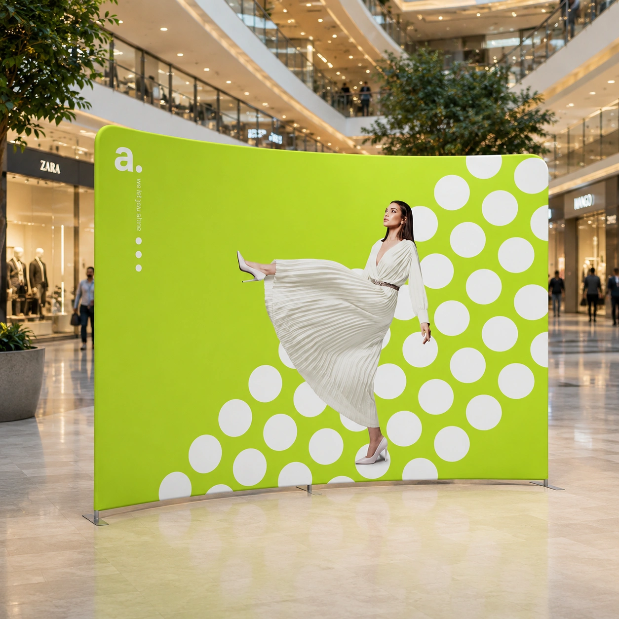 Gebogene Messewand Textil 300 cm
