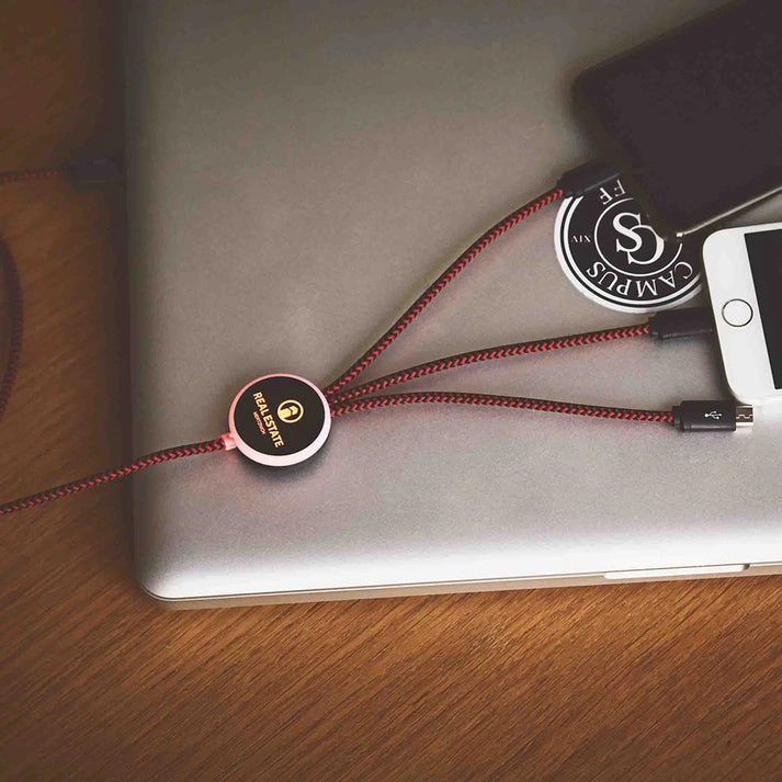 MagCable® 3in1 LED Long – Multi-Ladekabel mit beleuchtetem LED-Logo