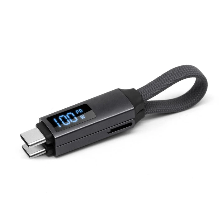 MagCable® 3in1 Short Display – Schnelllade- und Datentransferkabel mit Watt-Display
