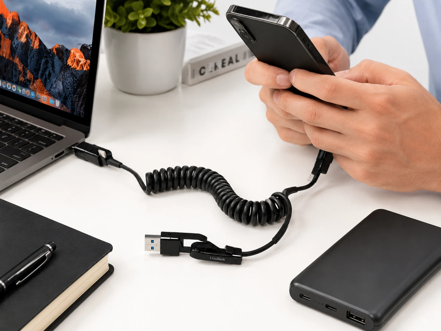 MagCable® 5in1 Metal Spiral – Spiral-Schnelllade- und Datentransferkabel mit 240 W