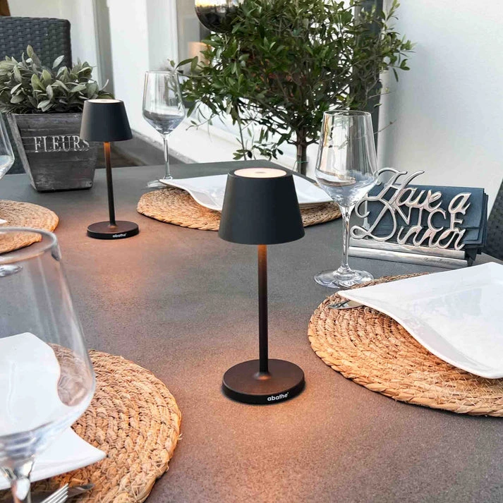 MagLED® Dinner Mini – LED-Akku Tischleuchte mit Ladestation