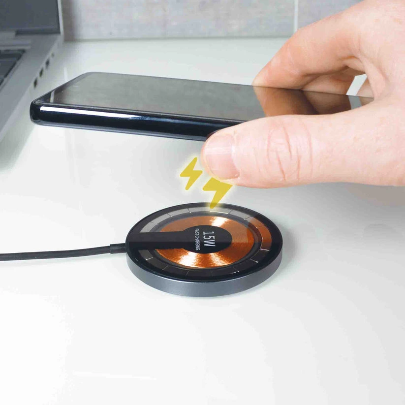 MagWire® Transparent Easy – Wireless-Ladegerät mit MagSafe
