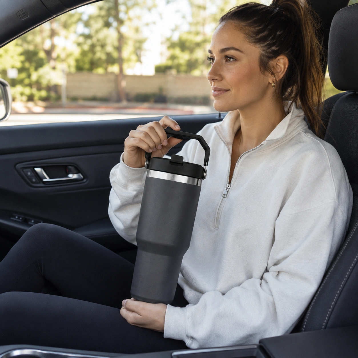 Stanley 890 ml IceFlow™ Flip Straw Thermobecher