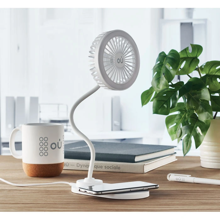 Tischventilator mit Licht VIENTO